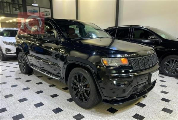 Jeep Grand Cherokee 2018 for sale in Iraq - Najaf